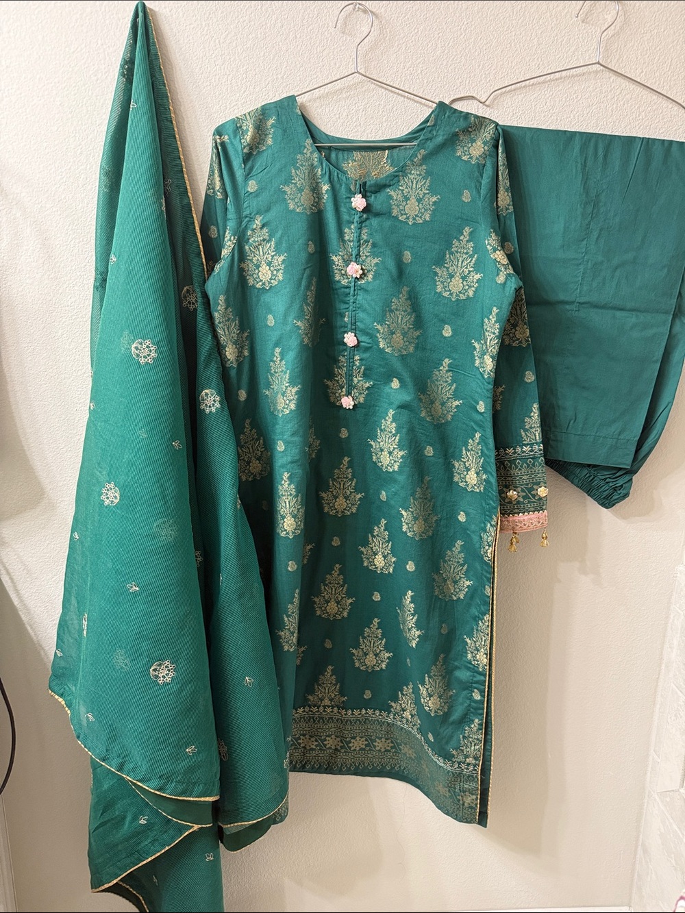 Pakistani Indian women Green Jacquard lawn dress Set